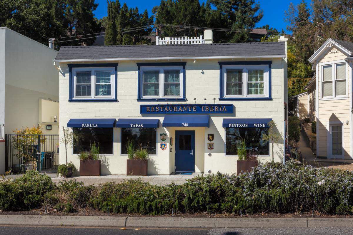 Front Image Thumbnail for ML81763543