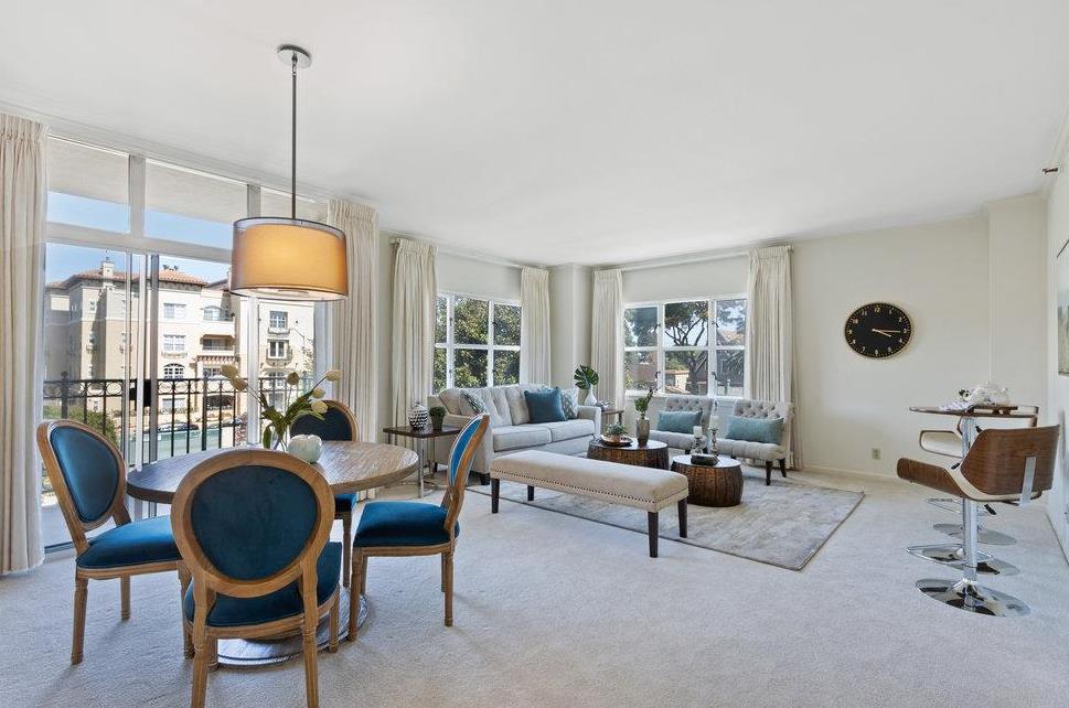 Front Image Thumbnail for ML81904356