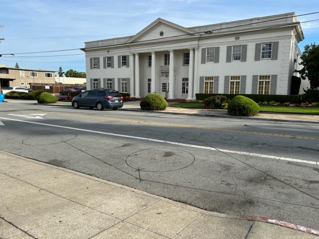 Front Image Thumbnail for ML81947667