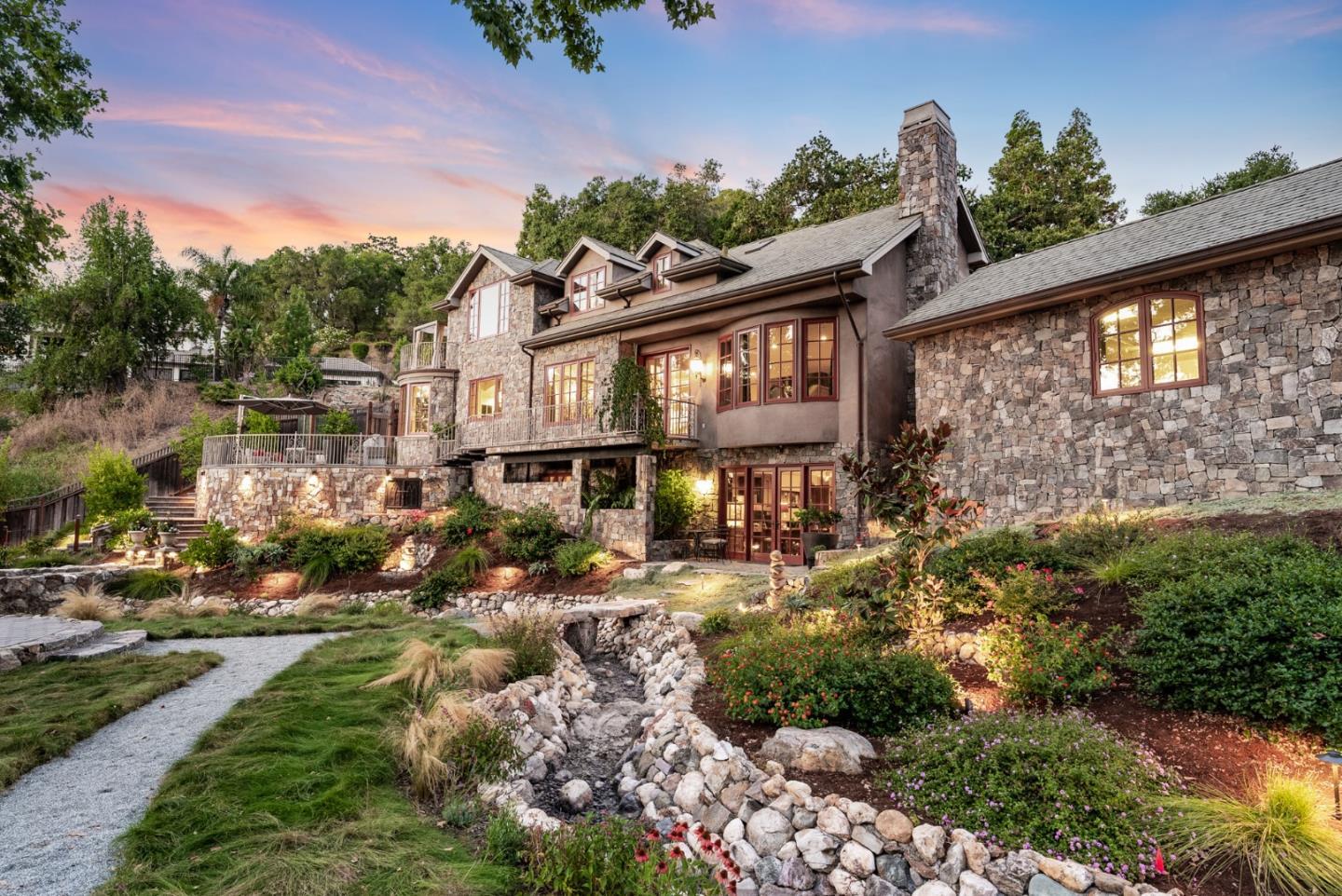 Front Image Thumbnail for ML81964577