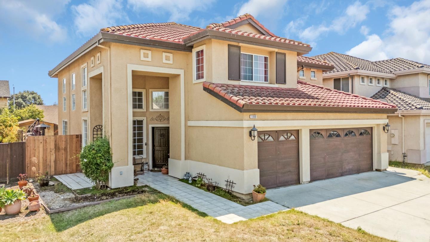 Front Image Thumbnail for ML81980640