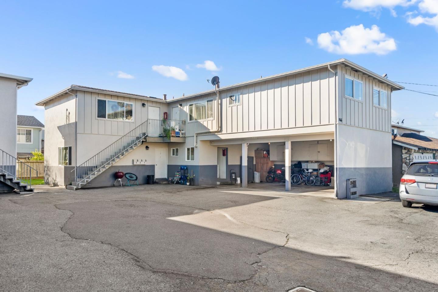 Front Image Thumbnail for ML81988720