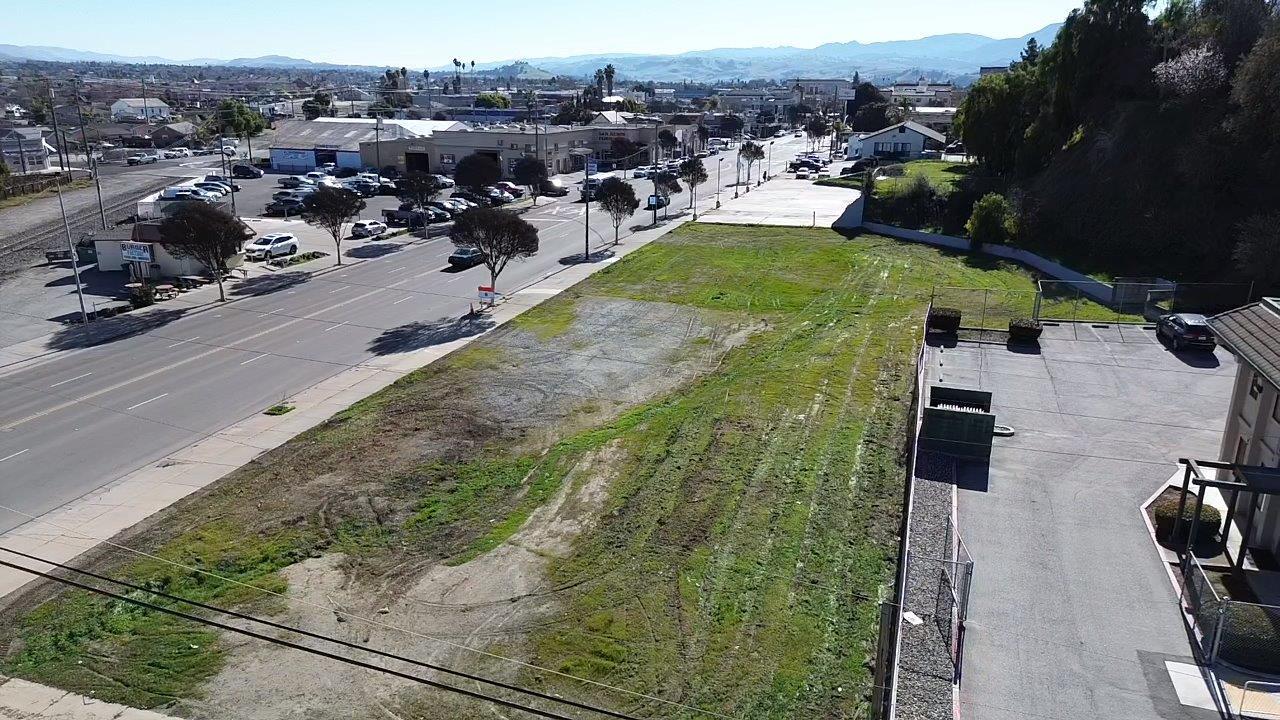 Front Image Thumbnail for ML81991644