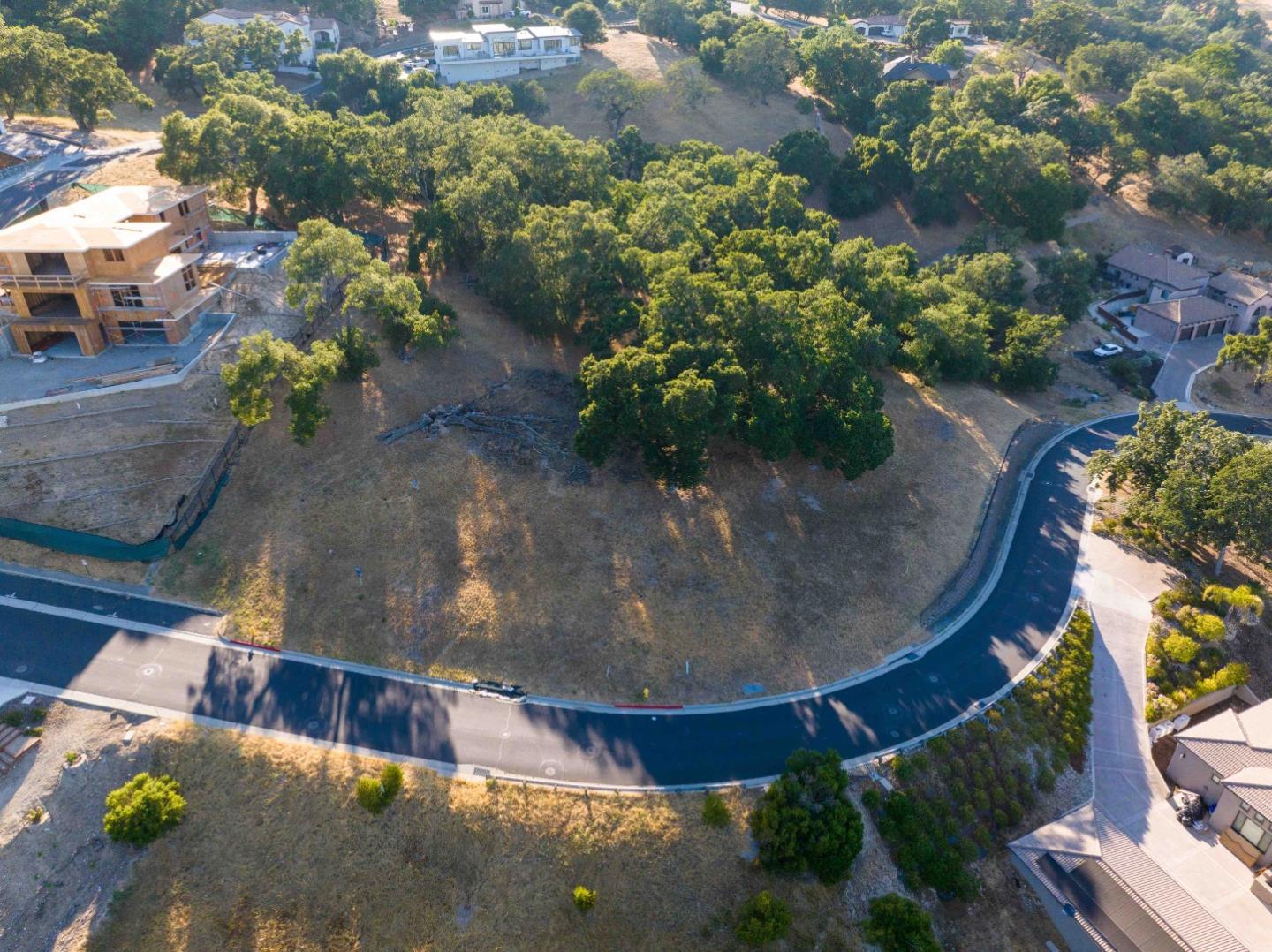 Front Image Thumbnail for ML81991800