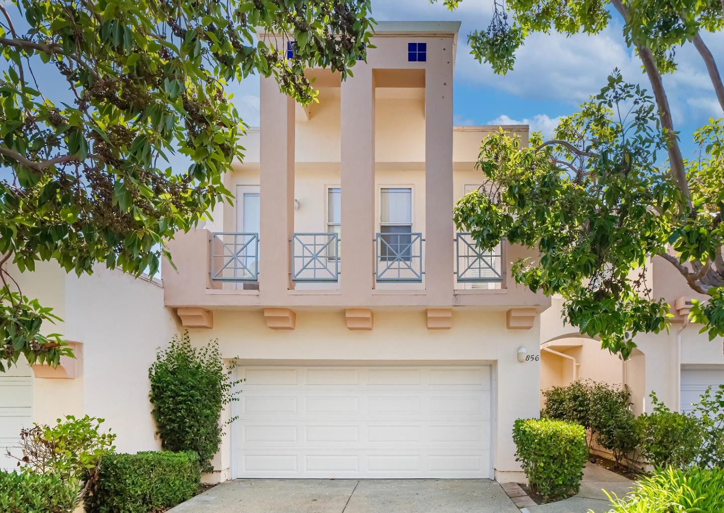 Front Image Thumbnail for ML81993459