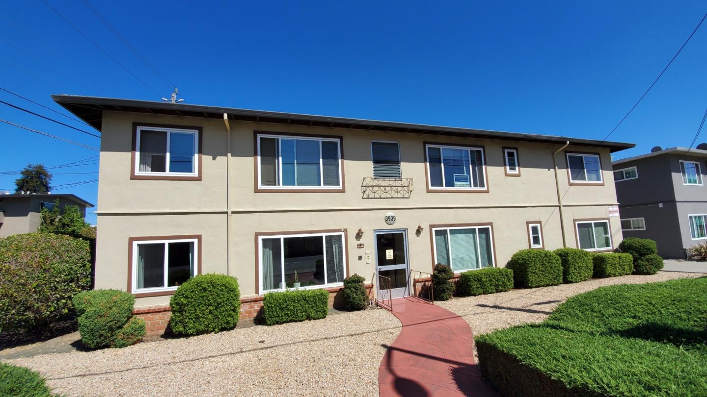 Front Image Thumbnail for ML81994413