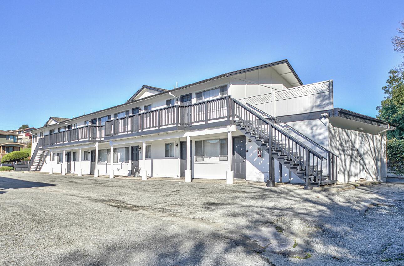 Front Image Thumbnail for ML81995156