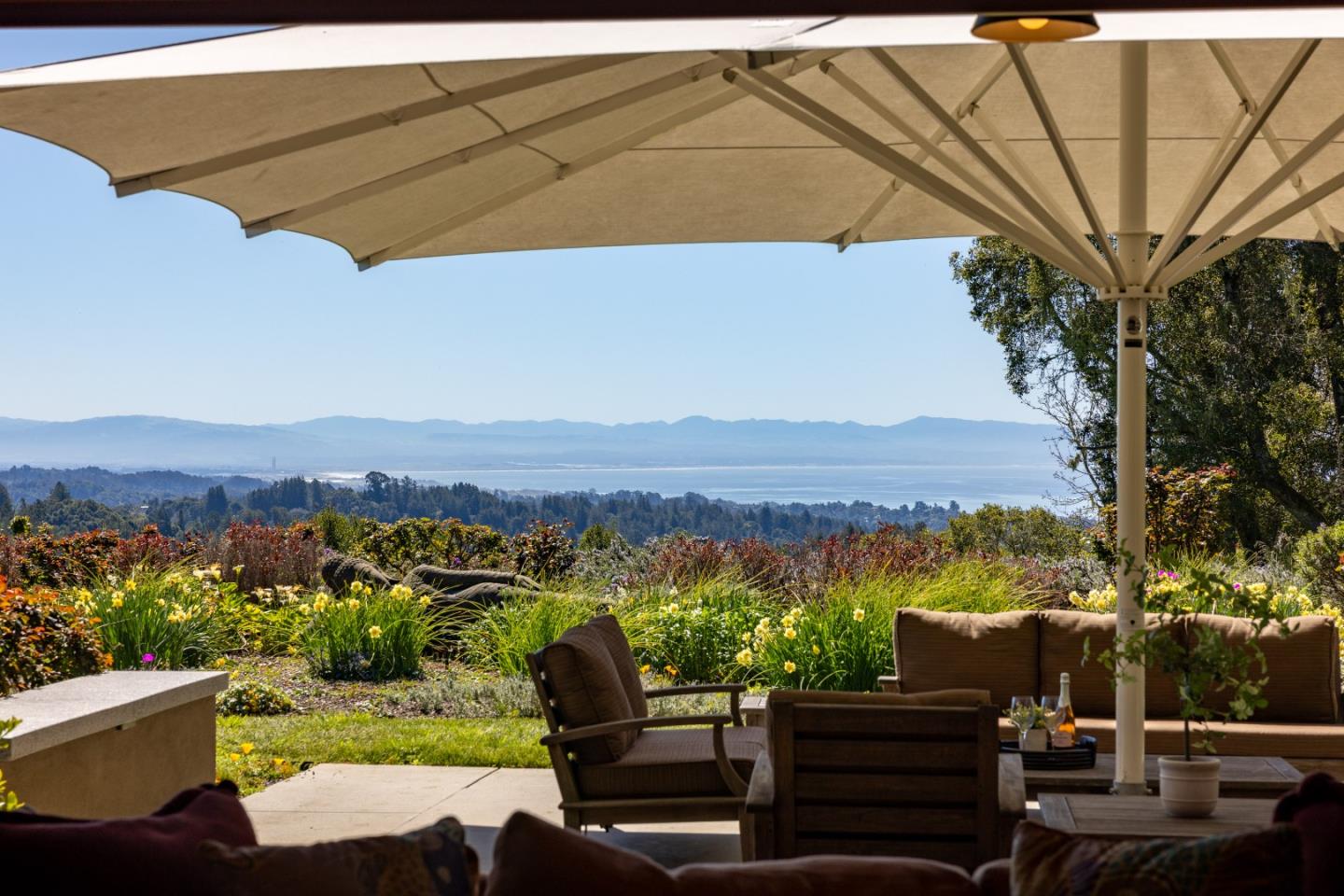 Front Image Thumbnail for ML81995157