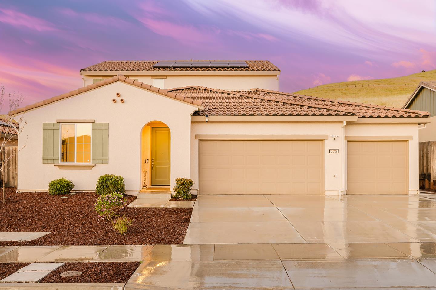 Front Image Thumbnail for ML81995412