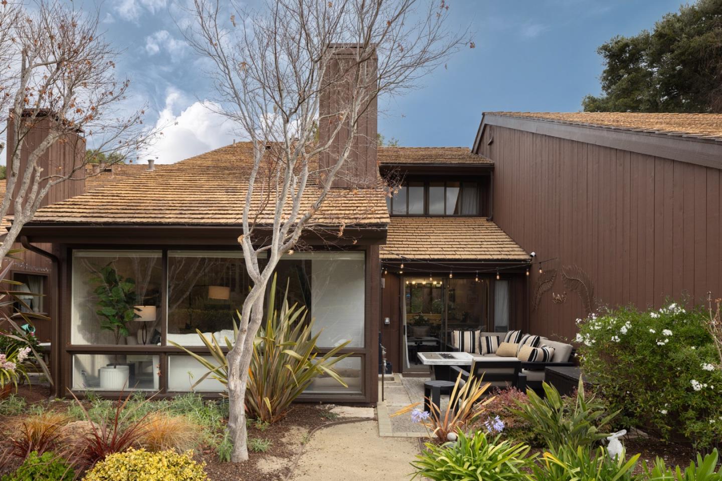 Front Image Thumbnail for ML81996256