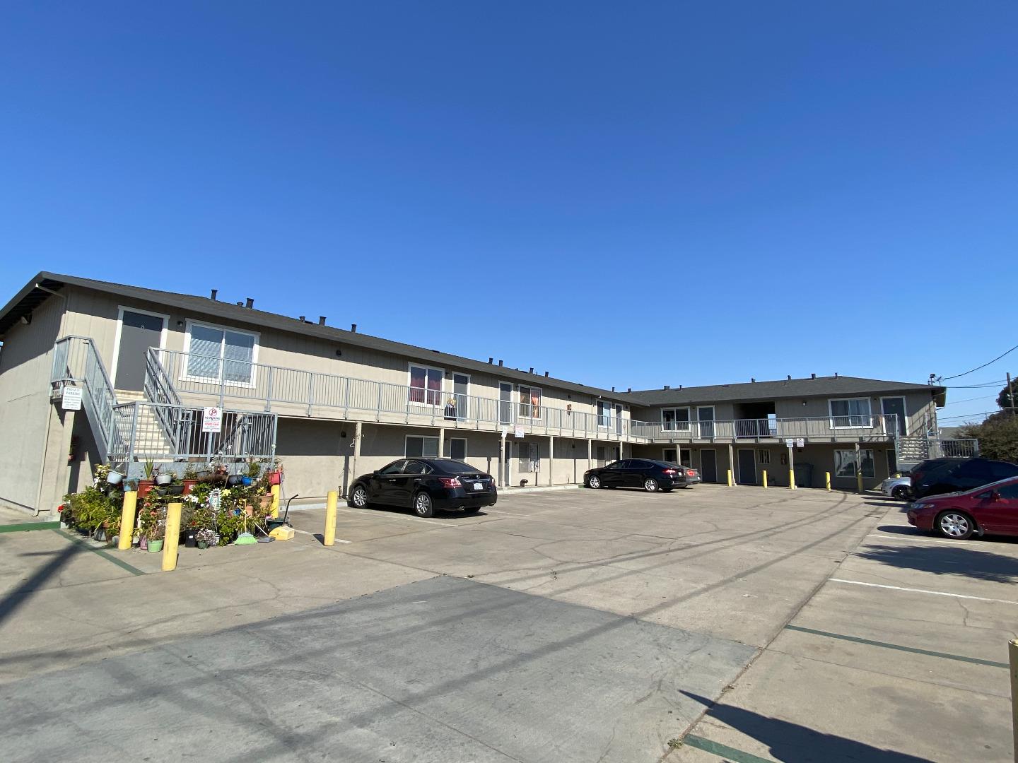 Front Image Thumbnail for ML81996974