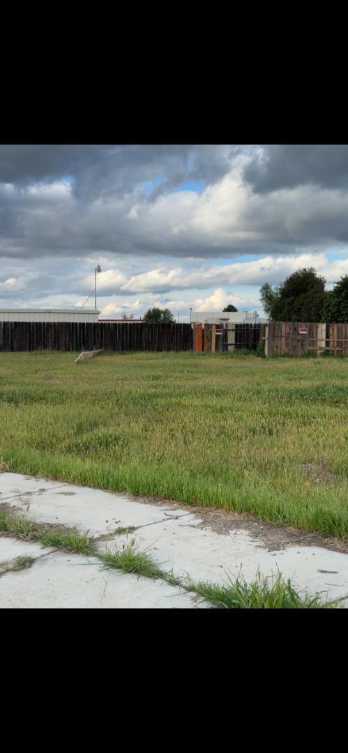 Front Image Thumbnail for ML81997348