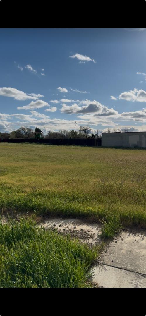 Front Image Thumbnail for ML81997350