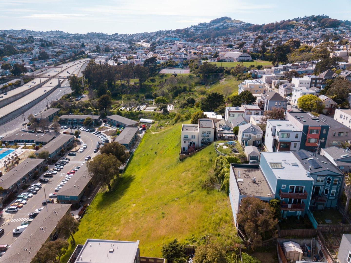 Front Image Thumbnail for ML82000346