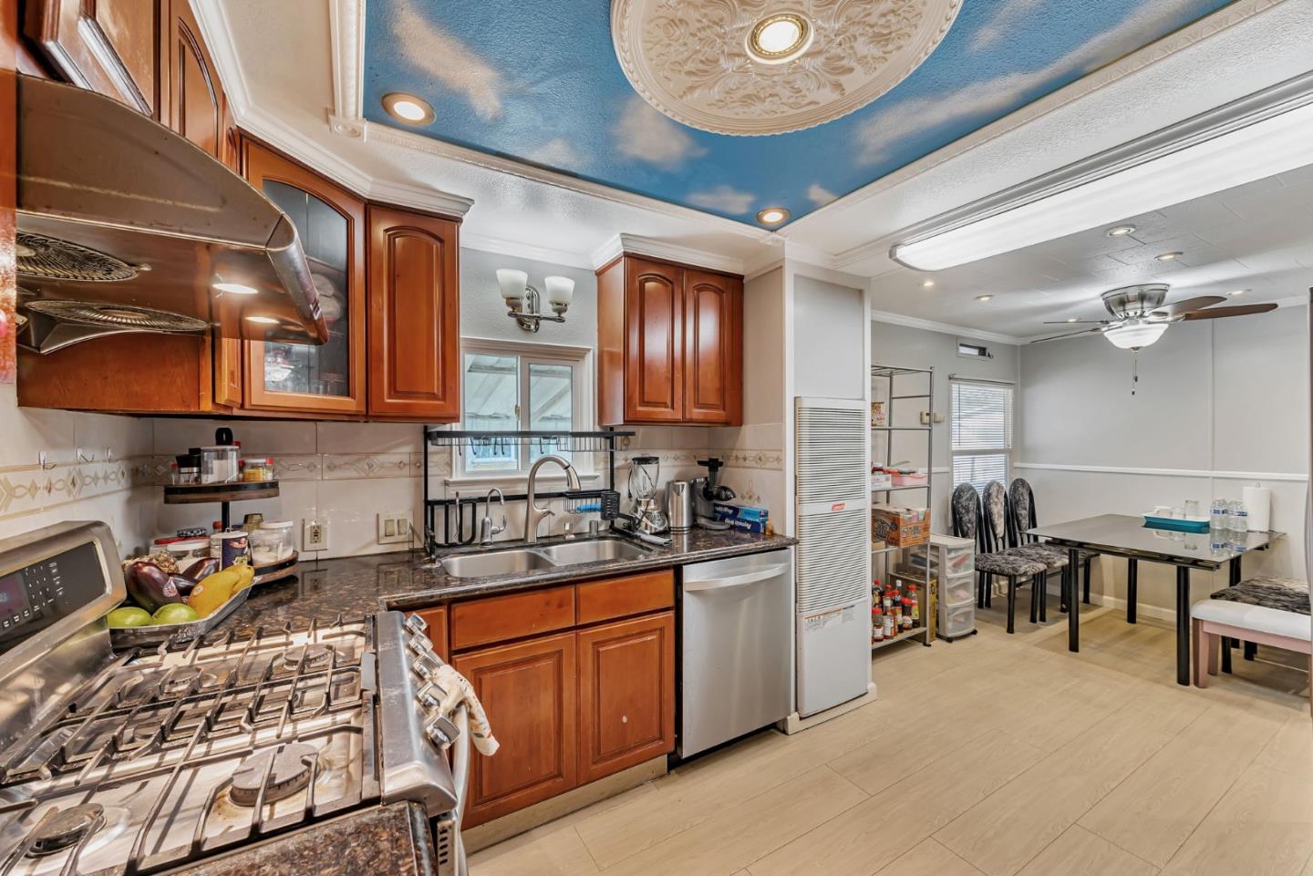 Front Image Thumbnail for ML82000589