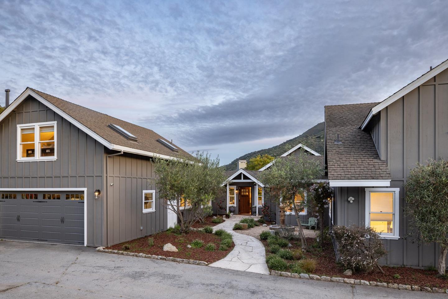 Front Image Thumbnail for ML82000672