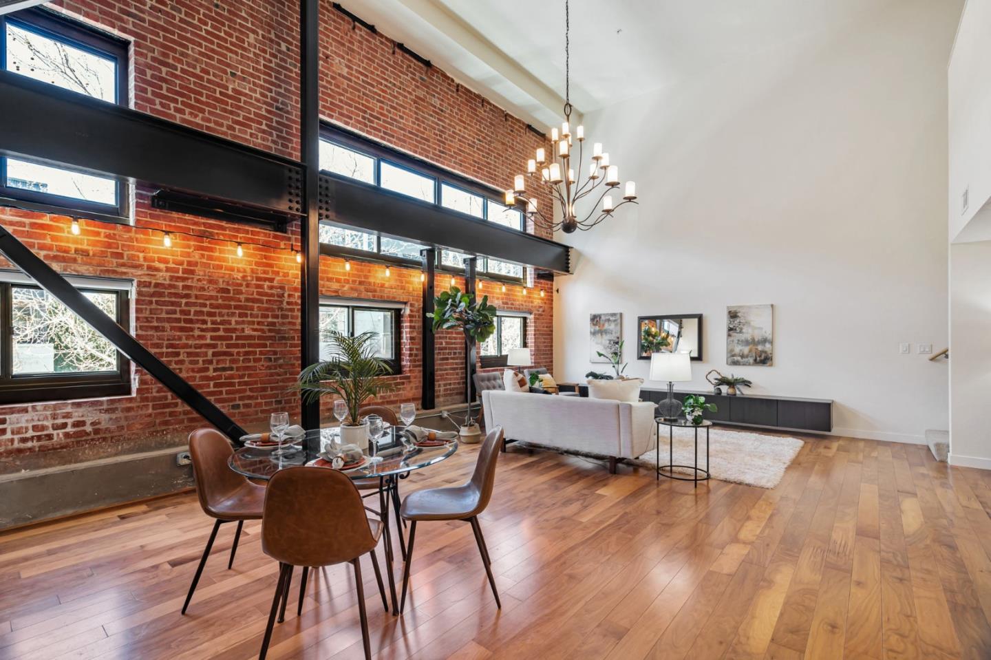 Front Image Thumbnail for ML82001499