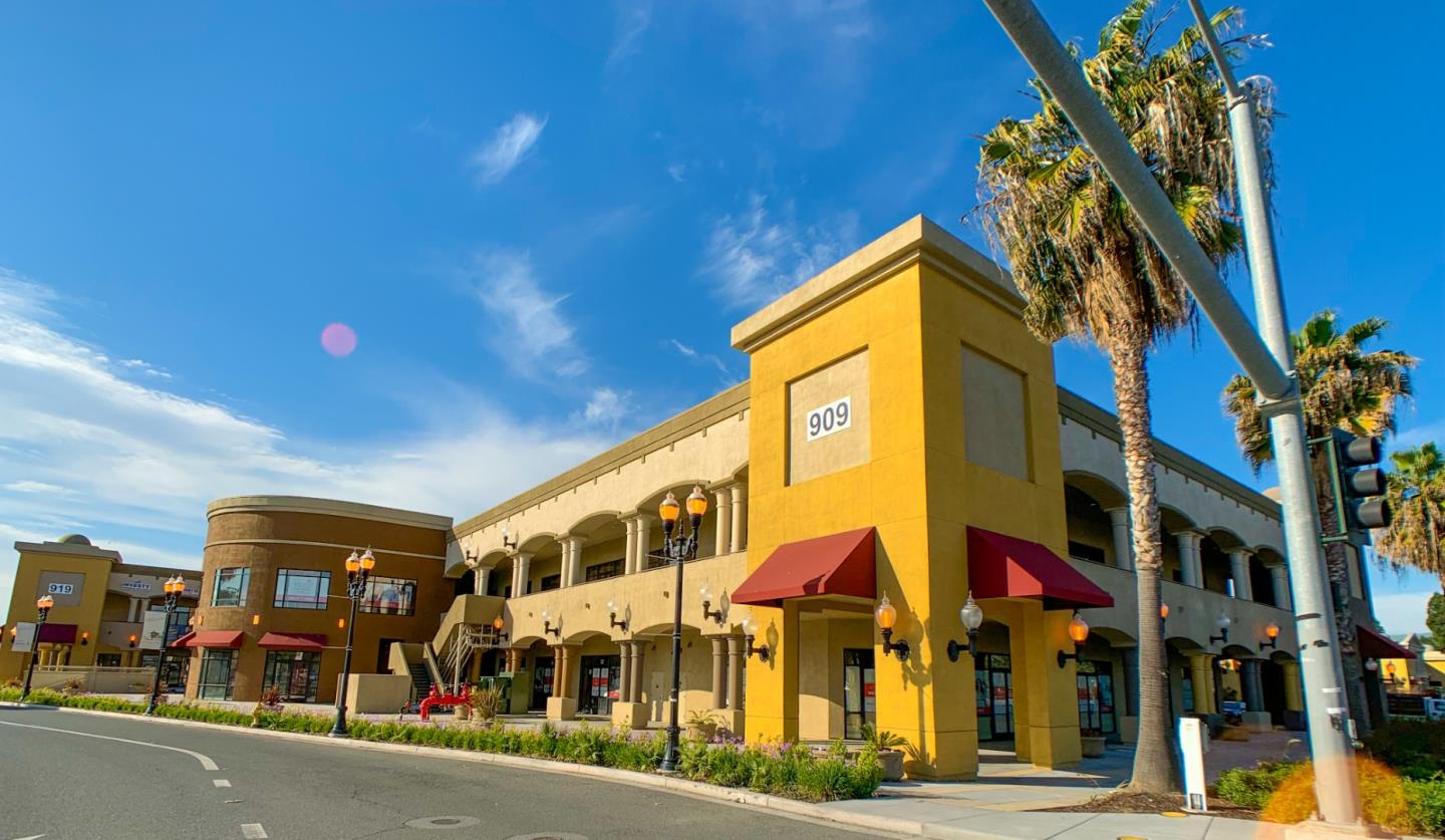 Front Image Thumbnail for ML82001603