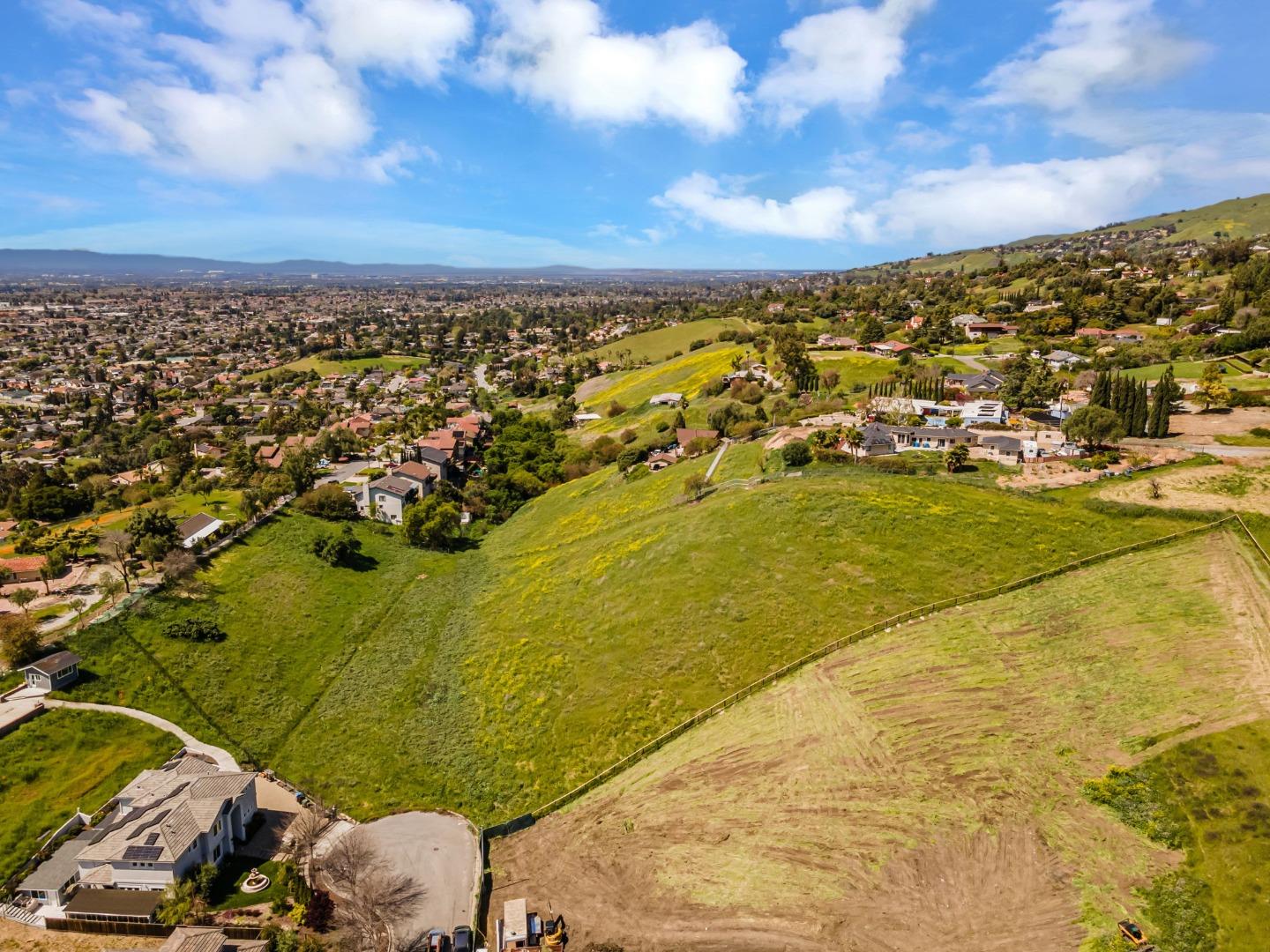 Front Image Thumbnail for ML82001614