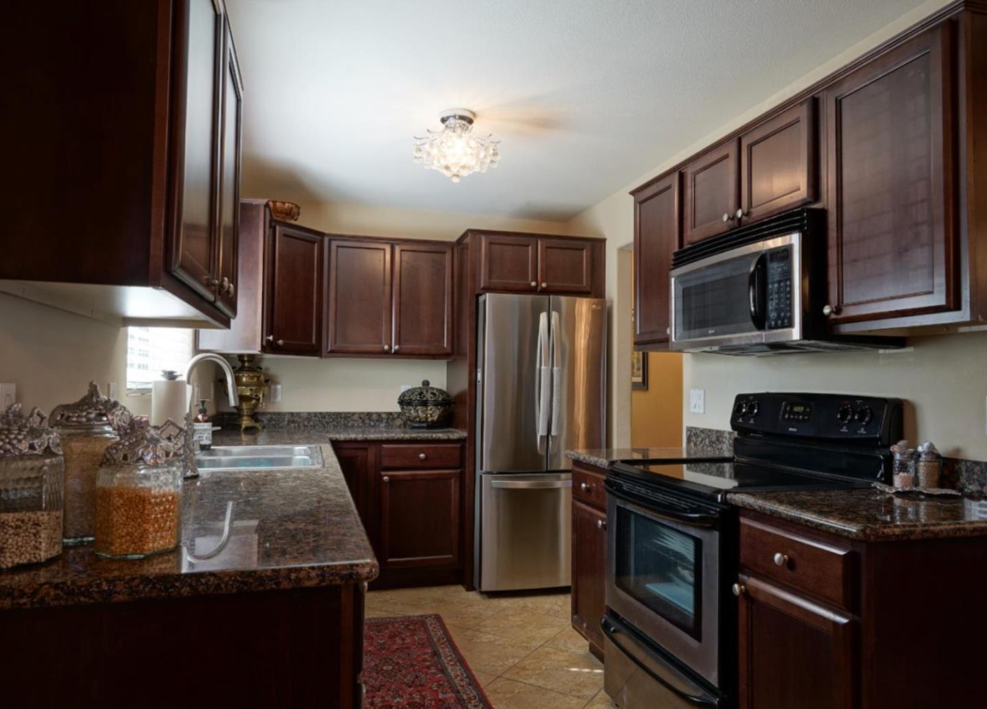 Front Image Thumbnail for ML82002839