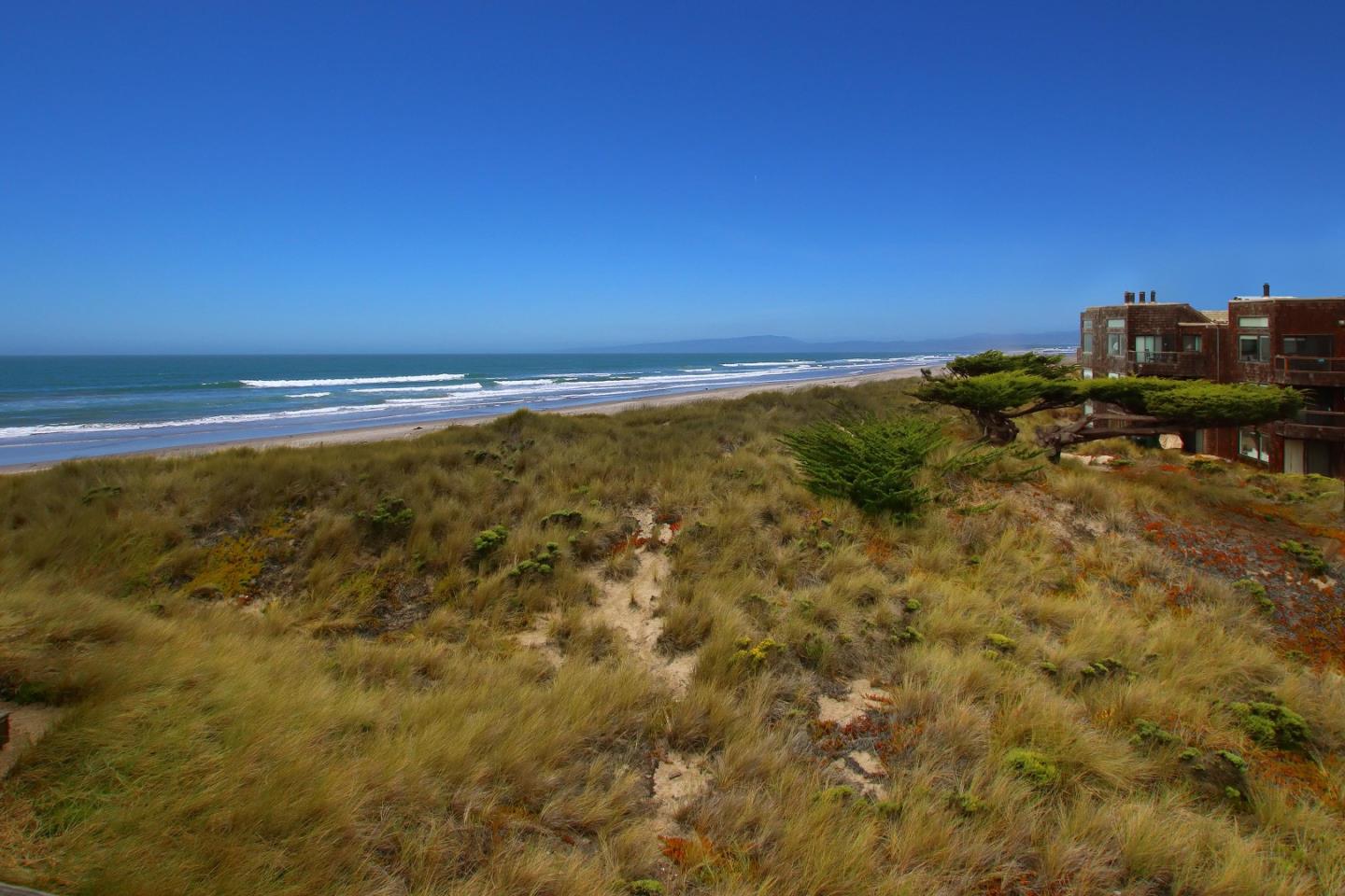 Front Image Thumbnail for ML82003087