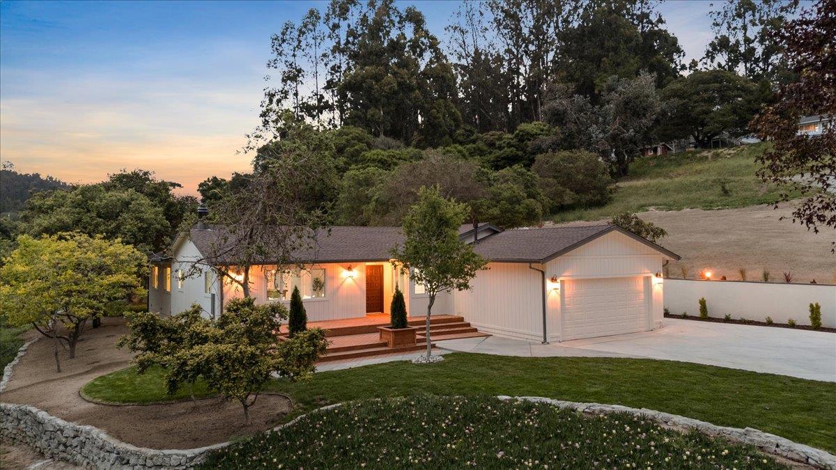 Front Image Thumbnail for ML82004393