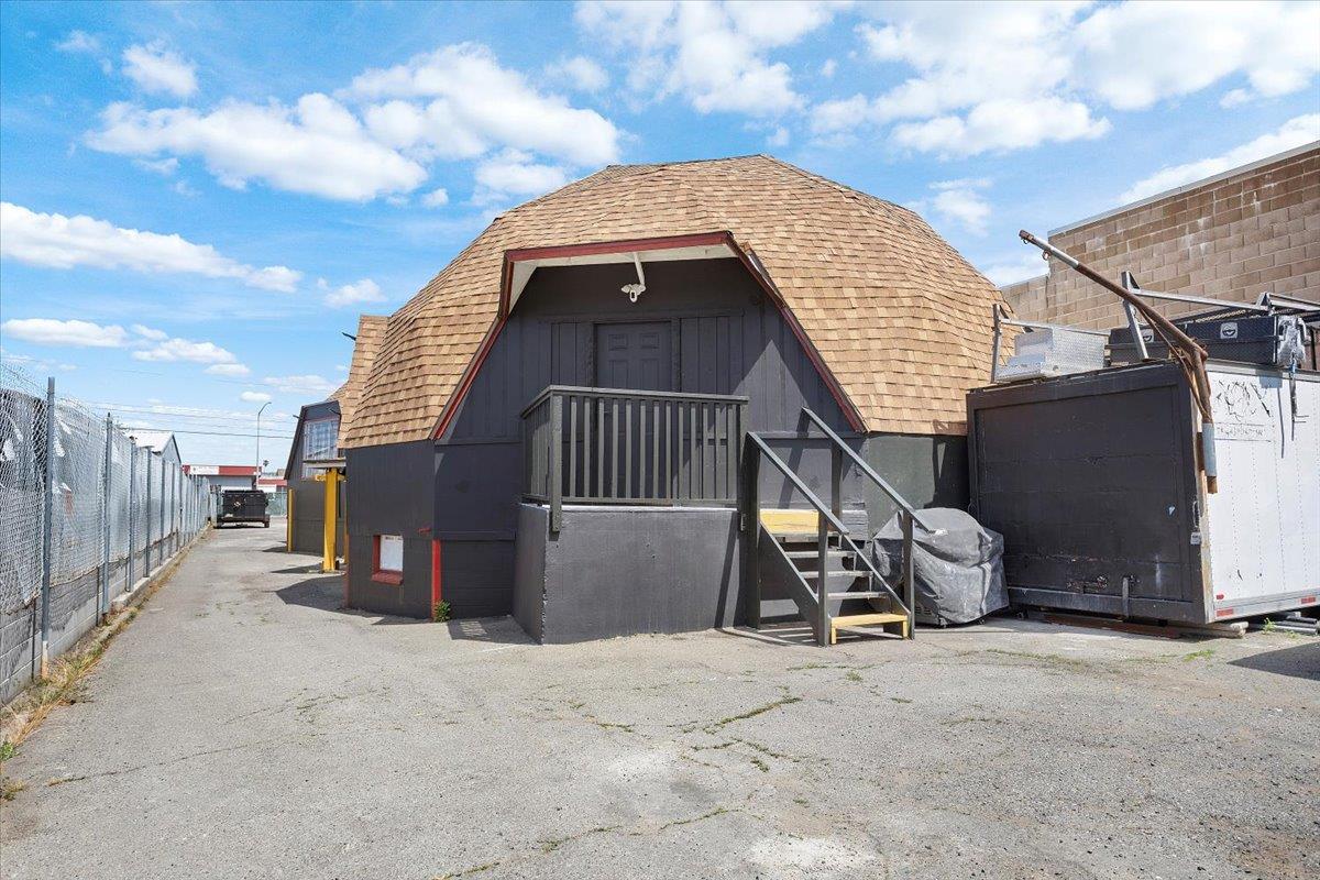 Front Image Thumbnail for ML82005916