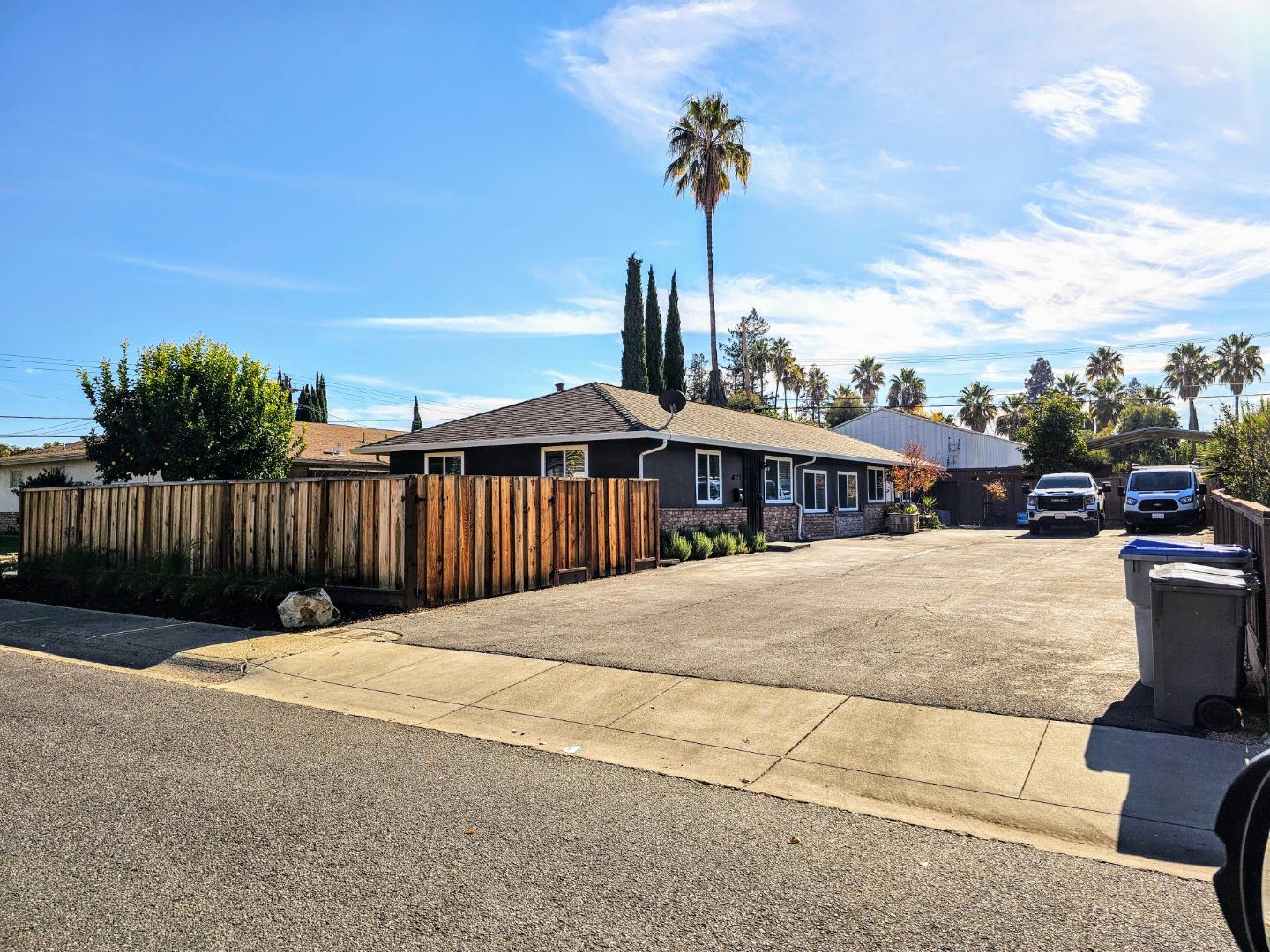 Front Image Thumbnail for ML82007885