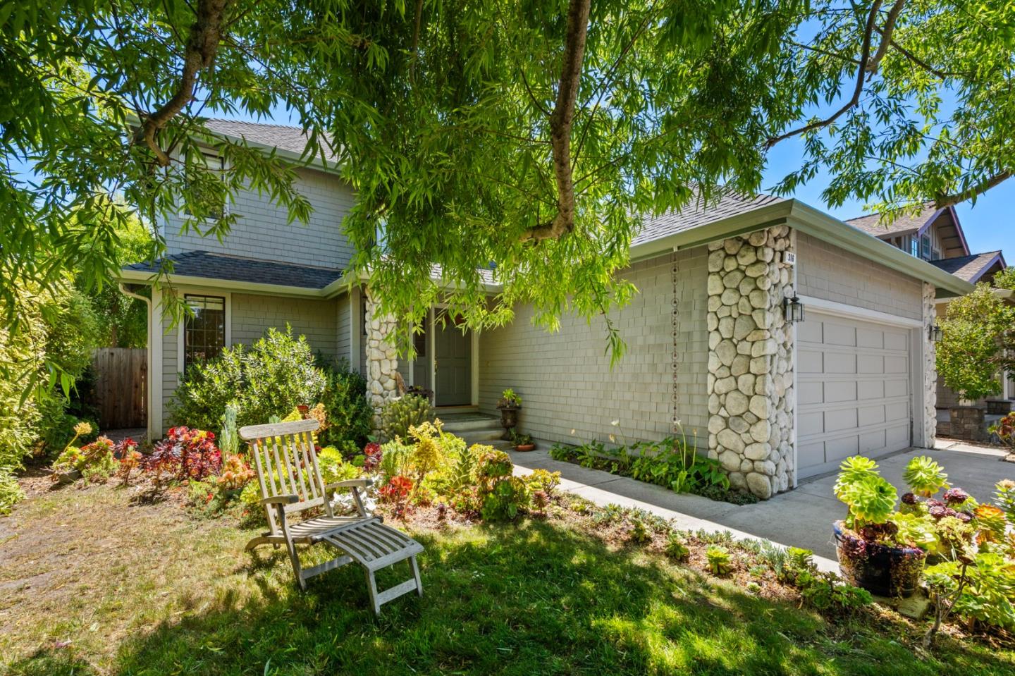 Front Image Thumbnail for ML82008503