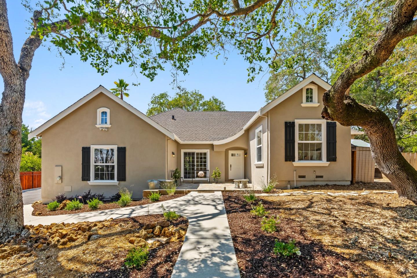 Front Image Thumbnail for ML82008651