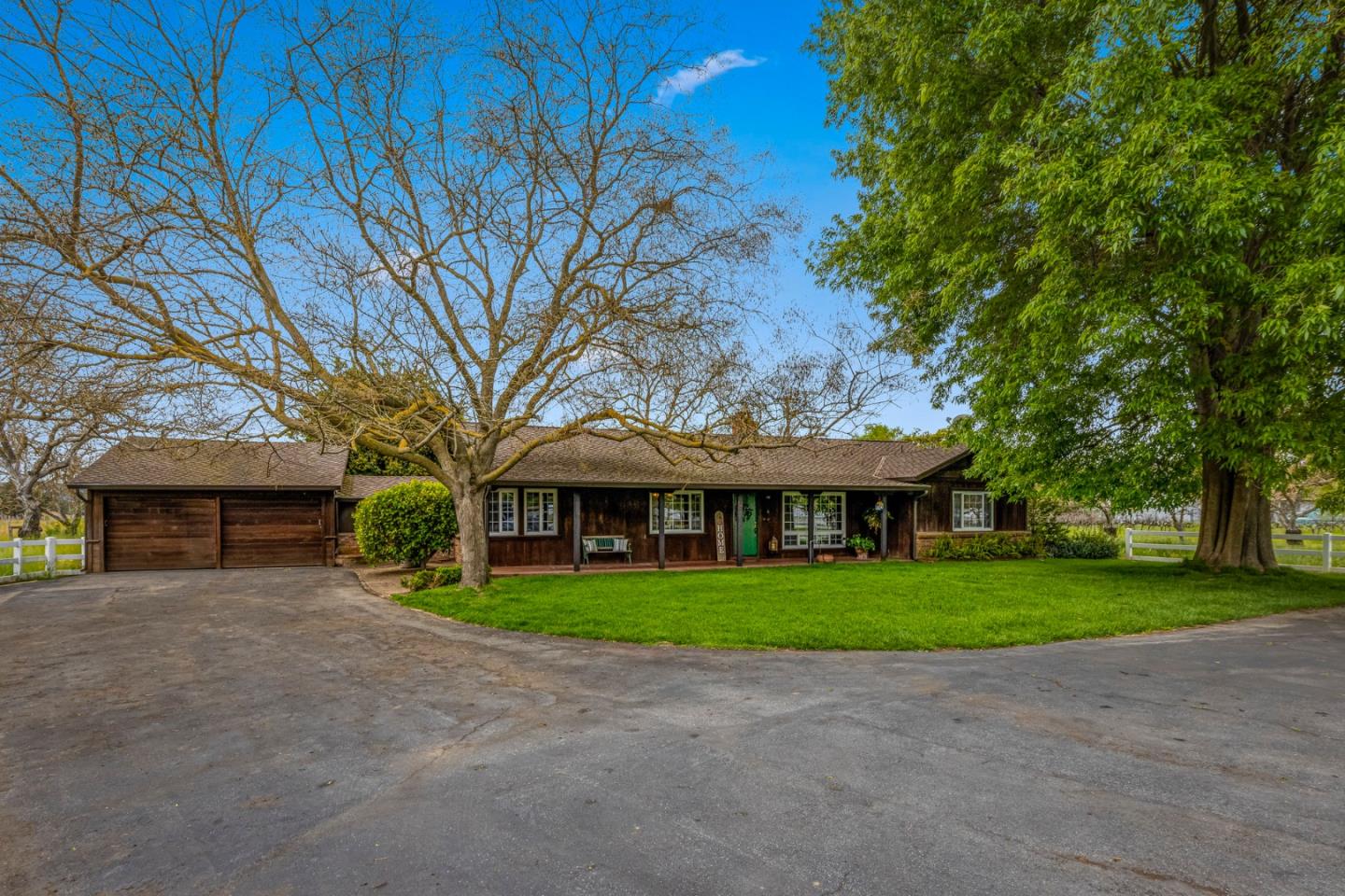 Front Image Thumbnail for ML82008762