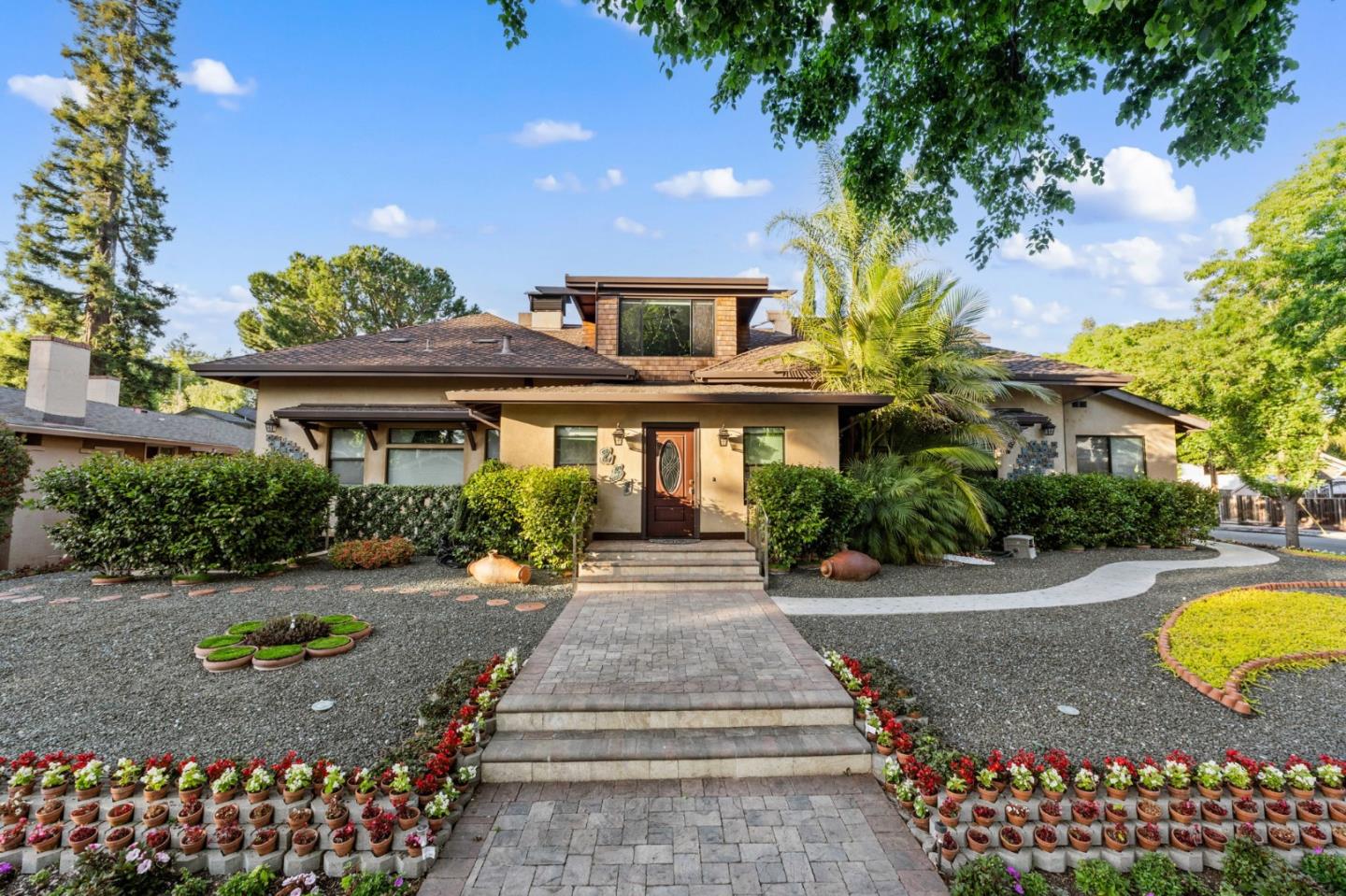 Front Image Thumbnail for ML82009484