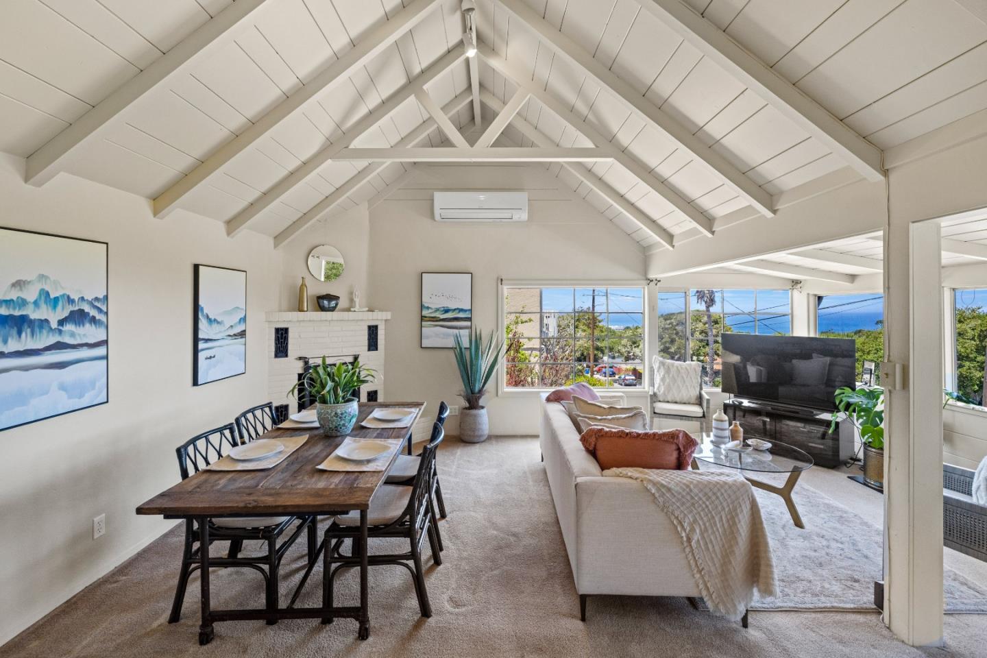 Front Image Thumbnail for ML82009516