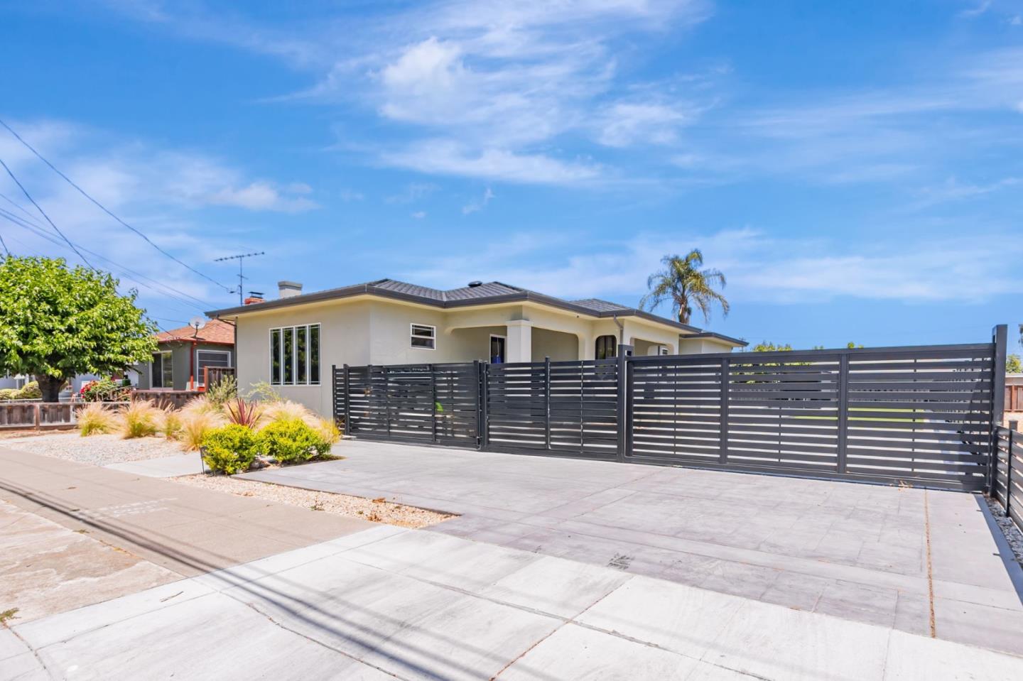 Front Image Thumbnail for ML82009569