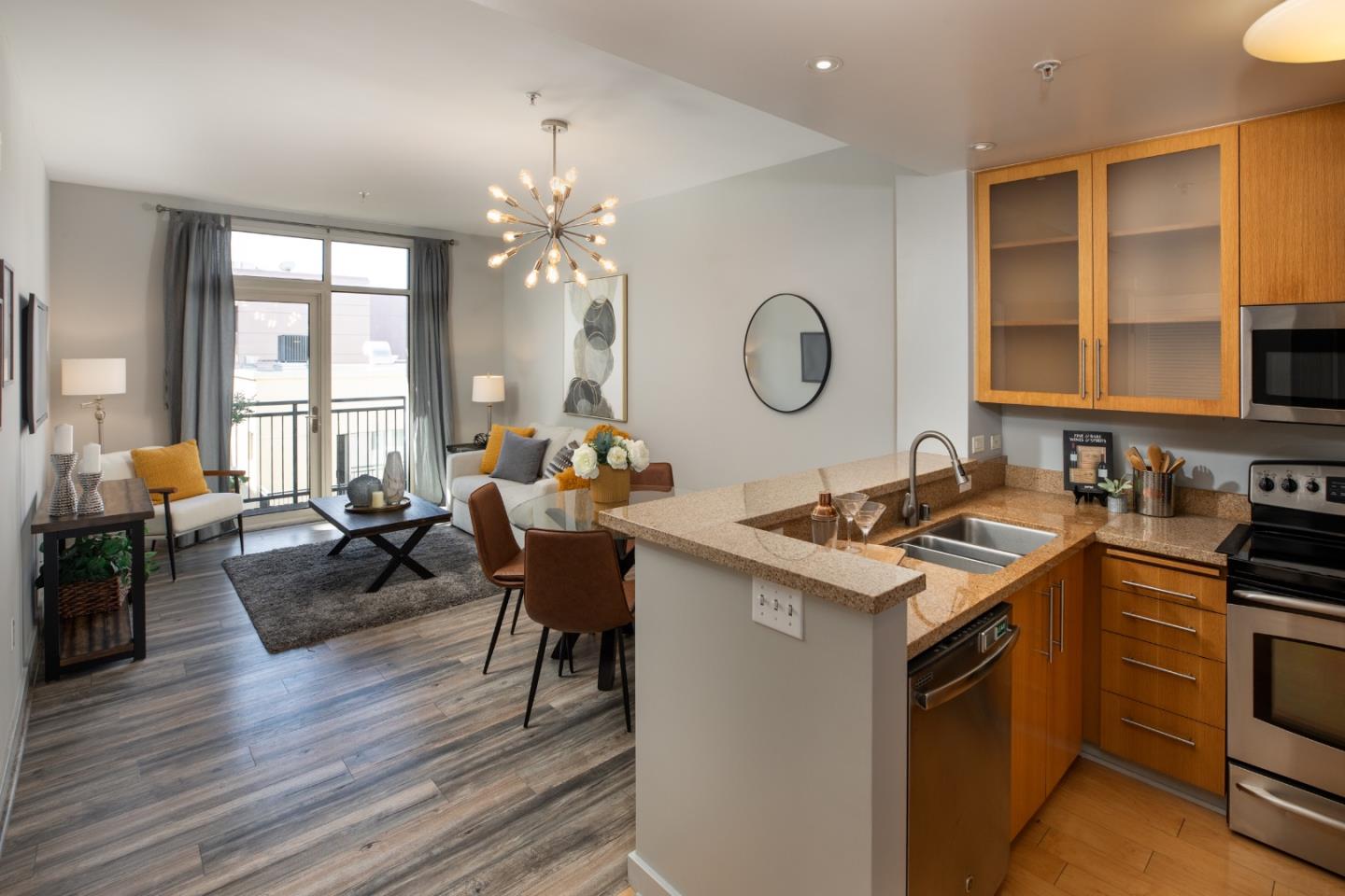 Front Image Thumbnail for ML82009660