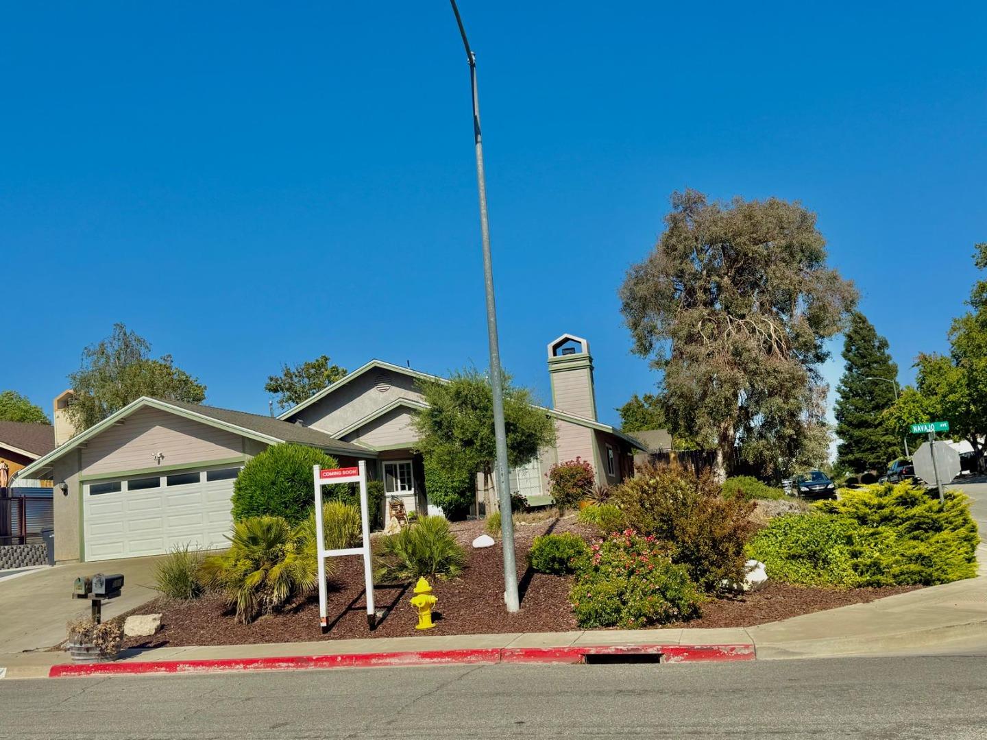 Front Image Thumbnail for ML82010172