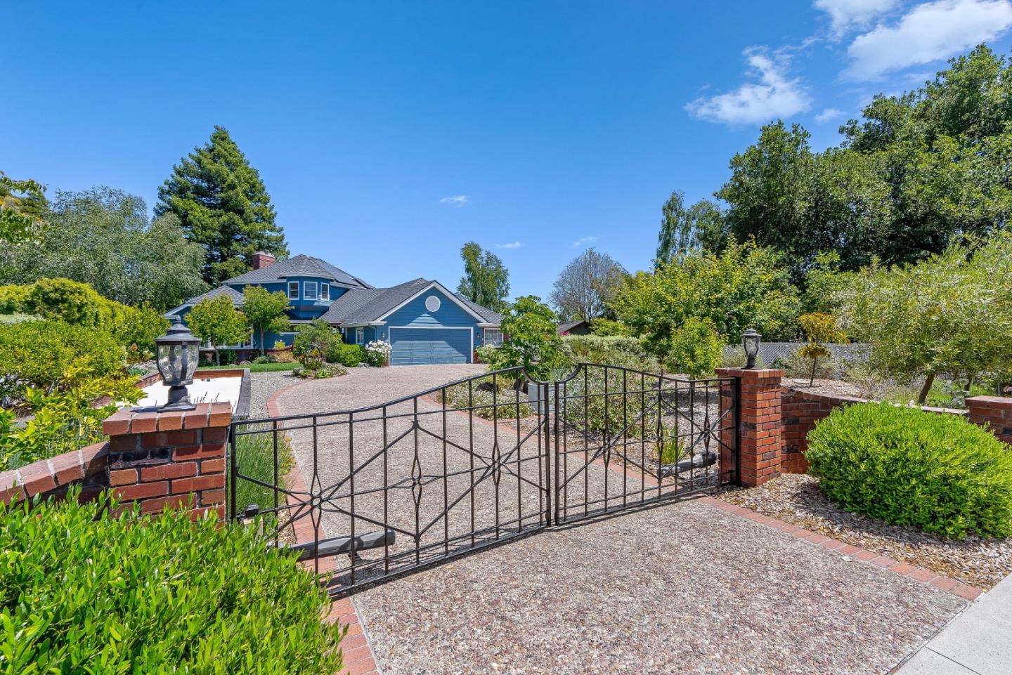 Front Image Thumbnail for ML82010653