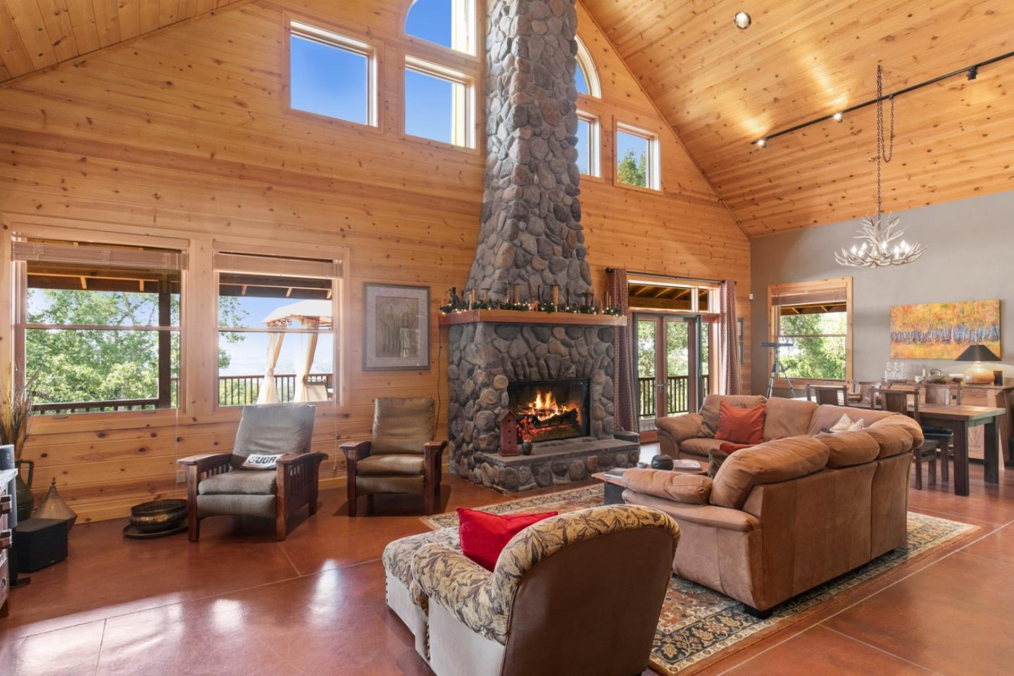 Front Image Thumbnail for ML82011738