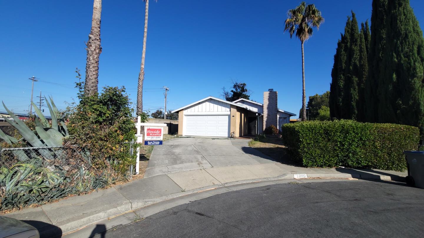 Front Image Thumbnail for ML82012247