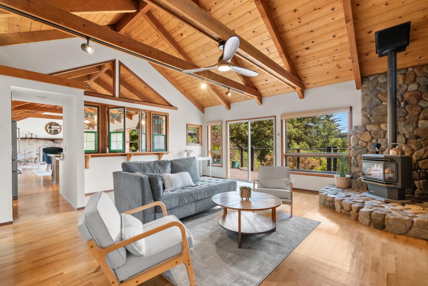 Front Image Thumbnail for ML82012427