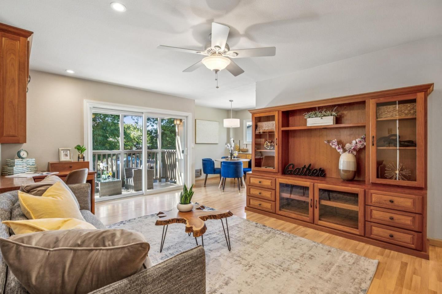 Front Image Thumbnail for ML82012607