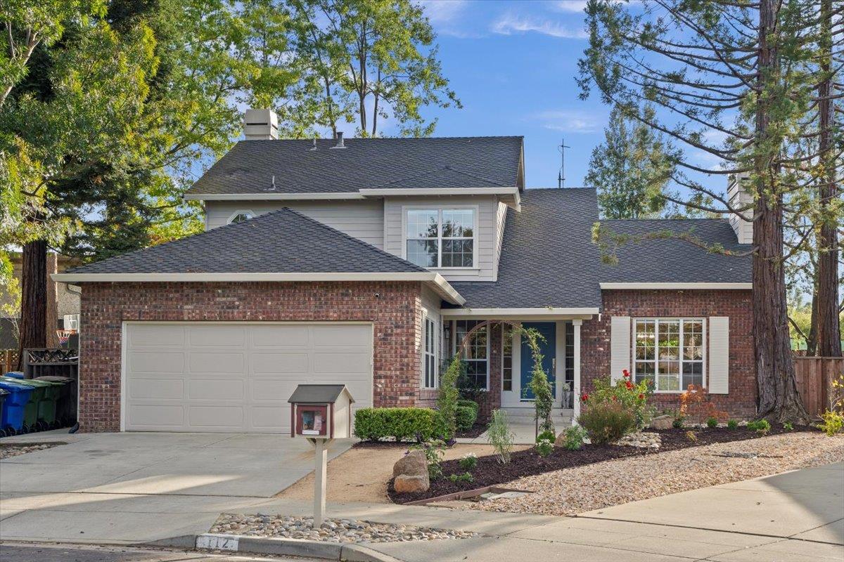 Front Image Thumbnail for ML82012984