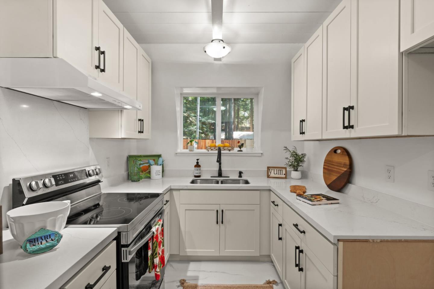 Front Image Thumbnail for ML82013170