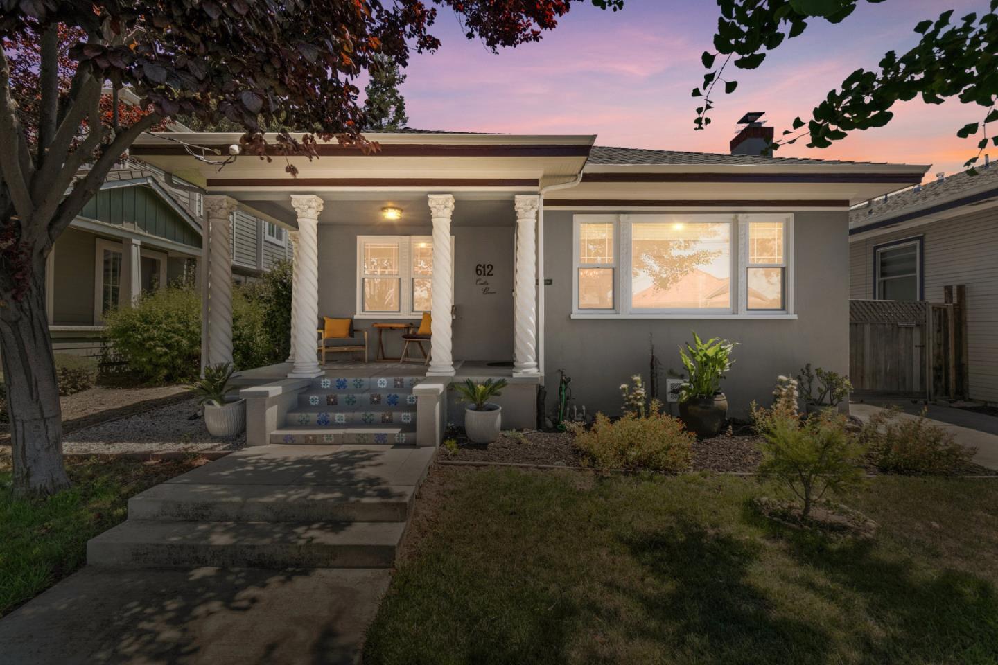 Front Image Thumbnail for ML82013265