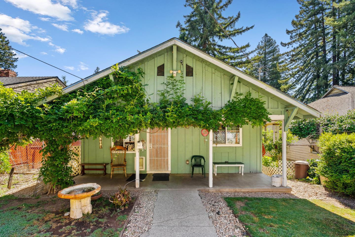 Front Image Thumbnail for ML82013293