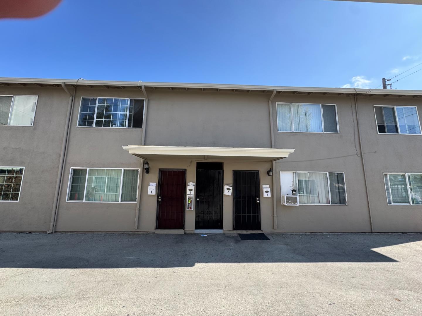 Front Image Thumbnail for ML82013543