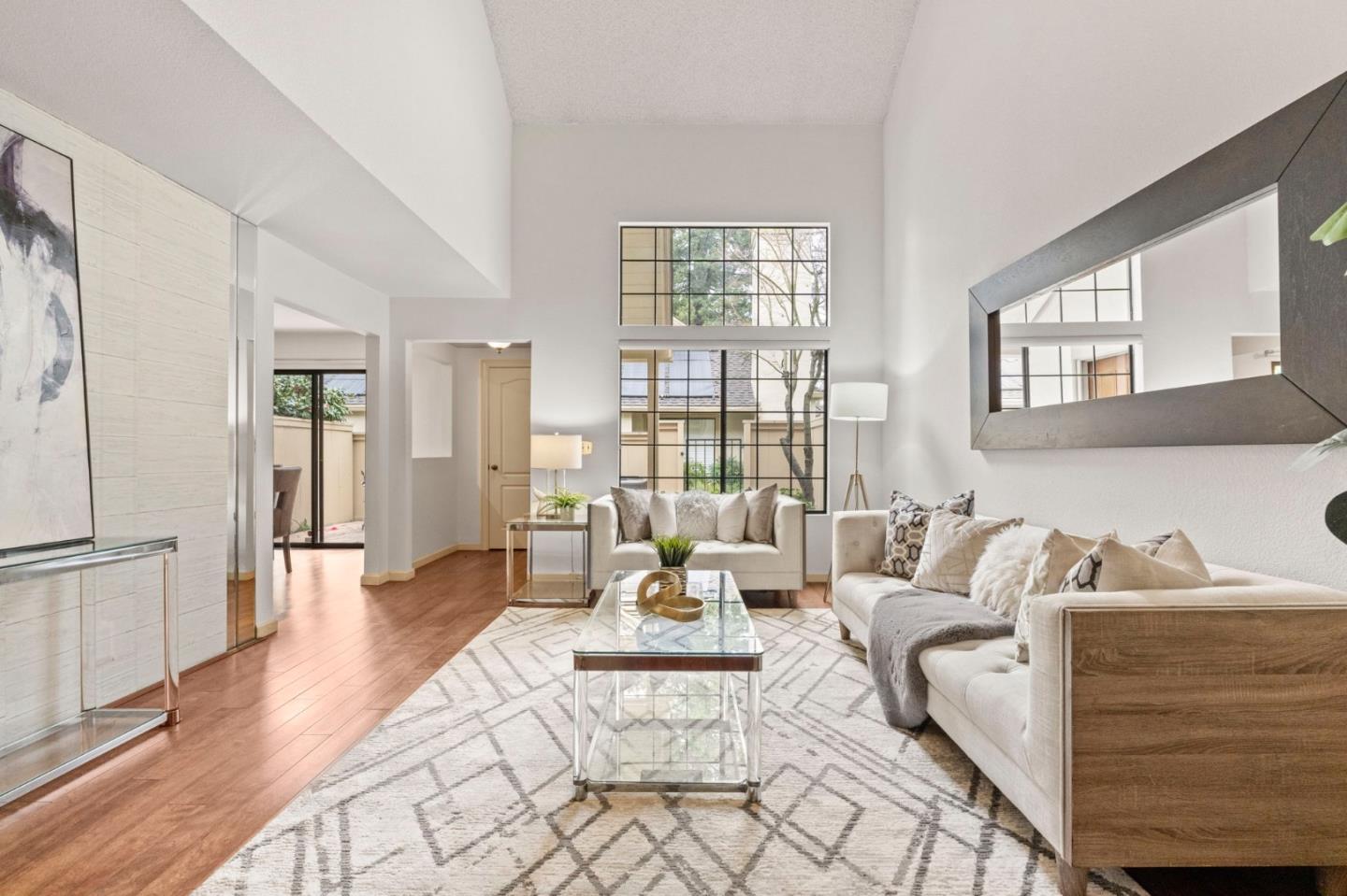 Front Image Thumbnail for ML82013652