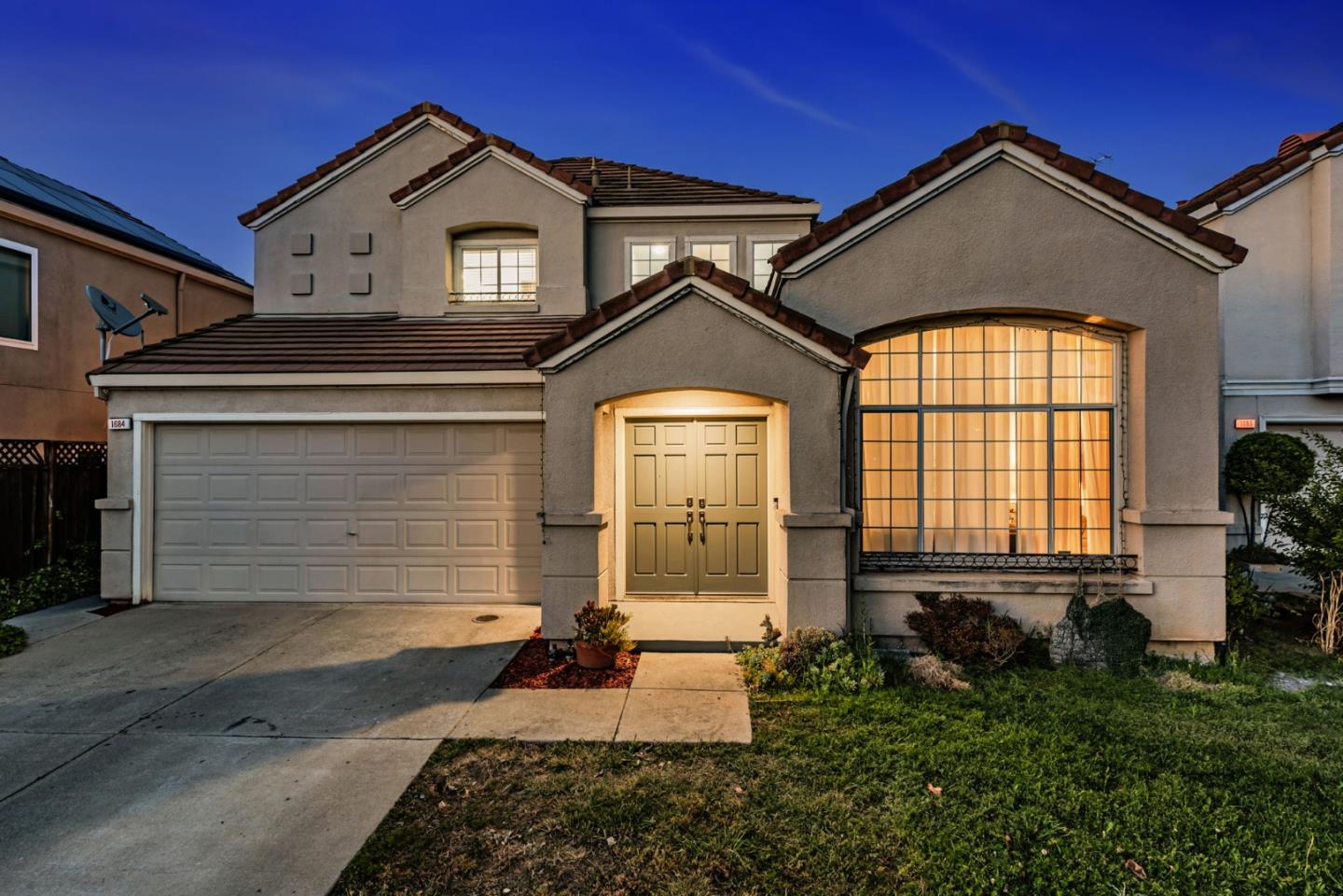 Front Image Thumbnail for ML82013729