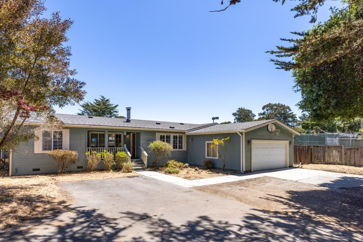 Front Image Thumbnail for ML82013798