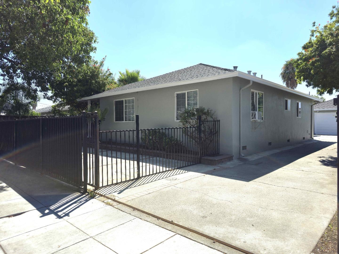 Front Image Thumbnail for ML82013871